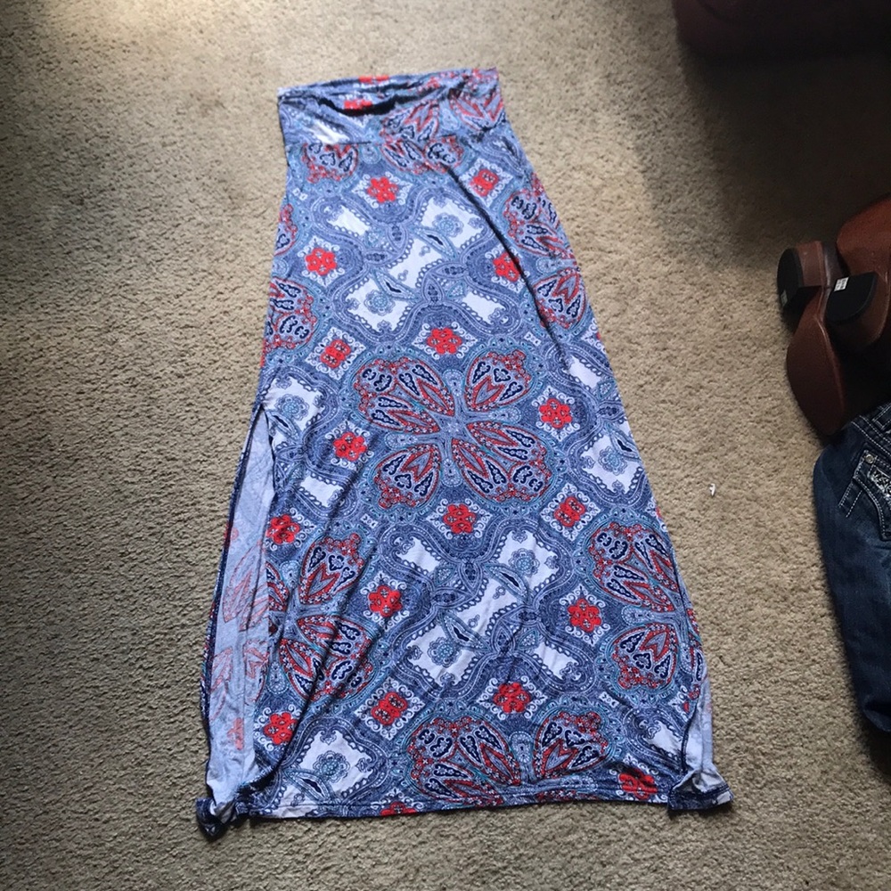 Charlotte Russe paisley maxi skirt